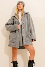 Trend Alaçatı Stili Women's Brittle Gray Double Pocket Button Front Oversize Unlined Plush Jacket