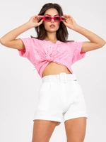 White shorts with belt and pockets