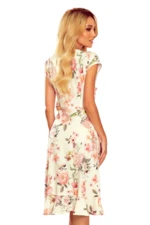 Numoco dress with frills