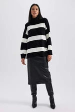 DEFACTO Faux Leather Normal Waist Midi Knitted Skirt