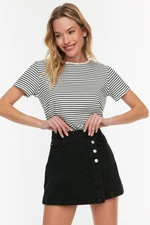 Pantaloncini da donna  Trendyol
