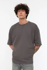 Trendyol Anthracite Pánske basic tričko s krátkym rukávom zo 100% bavlny Crew Neck oversize
