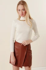 Bigdart 15478 Turtleneck Chain Sweater - Ecru