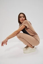 Simple sweatpants with tying detail
