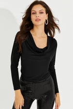 Cool & Sexy Women's Black Turndown Collar Blouse