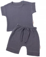 Baby Nellys 2-dílná mušelínová soupravička, tričko + kraťasky BOY, granát, vel. 68 (3-6m)