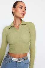 Trendyol Green Premium Textured Fabric Polo Neck Knitted Blouse with a Fitted/Simple Crop