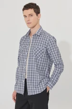 AC&Co / Altınyıldız Classics Men's Black and white Slim Fit Slim Fit Classic Collar Cotton Checked Shirt.