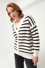 Lafaba Women's White Striped Button Detailed Knitwear Cardigan