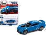2022 Chevrolet Camaro ZL1 Rapid Blue "Modern Muscle" Limited Edition 1/64 Diecast Model Car by Auto World