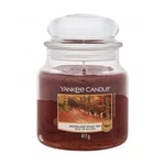 Yankee Candle Woodland Road Trip 411 g vonná sviečka unisex