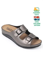 Capone Outfitters Mules - Gold-colored - Flat