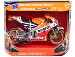 Honda RC213V Motorcycle 93 Marc Marquez "Repsol Honda Team" MotoGP (2015) 1/12 Diecast Model by New Ray
