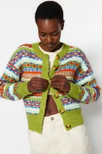 Trendyol Green Soft Teksturowany wzorzysty sweter z dzianiny