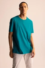 DEFACTO Regular Fit Crew Neck Basic Short Sleeve T-Shirt