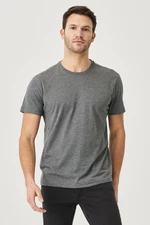 AC&Co / Altınyıldız Classics Men's Anthracite Cotton Slim Fit Narrow Cut Crew Neck Short Sleeve T-Shirt