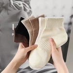 5 Pairs Of Women's High Quality Cotton Socks Autumn And Winter Fashion And Versatile Solid Color Socks Black Soft Sports Socks