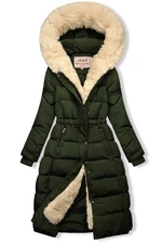 Khaki/bézs színű steppelt téli kabát derékban behúzással