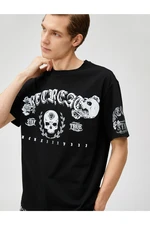 Koton Oversized T-Shirt with a Skull Print Crew Neck Short Sleeved.