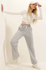 Spodnie dresowe damskie Trend Alaçatı Stili Basic