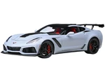 2019 Chevrolet Corvette C7 ZR1 Ceramic Matrix Gray Metallic with Carbon Top 1/18 Model Car by Autoart