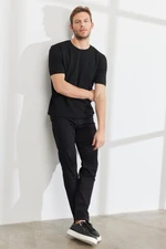 ALTINYILDIZ CLASSICS Men's Black Standard Fit Normal Cut Crew Neck Short Sleeves Knitwear T-Shirt. ALTINYILDIZ CLASSICS Men's Black Standard Fit Normal Cut Crew Neck Short Sleeves Knitwear T-Shirt.