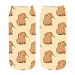 Women's socks kawaii Funny Capybara with a leaf Printed Socks Woman harajuku Happy Novelty Casual cute girl gift Socks for women