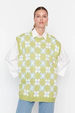 Trendyol světle zelený květinový pletený svetr