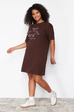 Trendyol Curve Brown Motto Printed Knitted T-shirt Dress