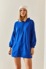 XHAN Saks Kangaroo Pocket Oversize Hooded Sweatshirt