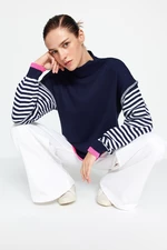 Trendyol Navy Blue Color Block Pletený sveter