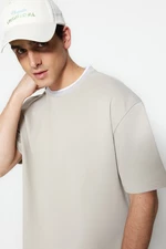 Trendyol limitovaná edícia Stone pánsky uvoľnený/pohodlný strih pleteniny s krátkym rukávom, textúrované tričko Pique.