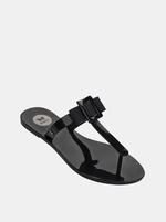 Black flip-flops with Zaxy bow