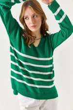 armonika Women's V-Neck Striped Sweater Short in the Front and Long in the Back