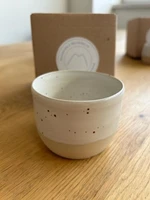 Bílý kropenatý kalíšek na cappuccino, Keramika z Morávky