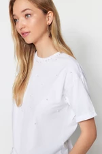 Trendyol White Half Sleeve Knitted T-shirt with Pearl Detailed