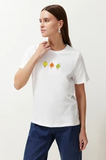 Trendyol White 100% Cotton Embroidered Regular/Normal Pattern Crew Neck Knitted T-Shirt