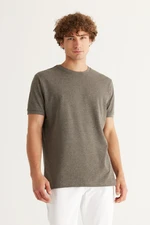 AC&Co / Altınyıldız Classics Men's Khaki Melange Slim Fit Slim Fit Crewneck Cotton Short Sleeved T-Shirt.
