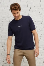 AC&Co / Altınyıldız Classics Men's Navy Blue Standard Fit Normal Cut Crew Neck 100% Cotton Printed Short Sleeve Knitwear T-Shirt.