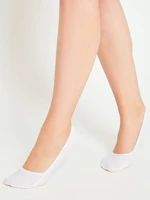 White socks Yups ax4140. R01