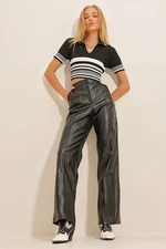 Trend Alaçatı Stili Women's Black Faux Leather Palazzo Pants with Grass Front Double Pocket