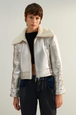Trendyol Silver Regular Pluszowy płaszcz z zamkiem błyskawicznym
