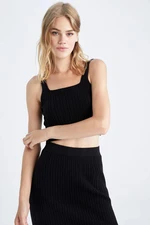 DEFACTO Slim Fit Square Collar Sleeveless Athlete