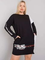 Large black tunic with long sleeves