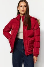 Trendyol Red Fur Hydrofobowy nadmuchiwany płaszcz z kapturem