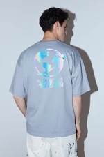 Trendyol Gray Oversize/Wide-Fit 100% Cotton Back Galaxy Hologram Printed T-shirt