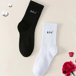 2 Pairs Women's Fashionable Letter Mid Tube Socks Street Sports Hip-hop Personality Sweat Absorption Women's Round Neck Socks