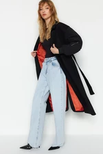 Trendyol Black Oversized Wide-Cut Beltted Bomber Sleeve Detailní dlouhý razítkovaný kabát