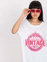 White and pink loose T-shirt with app