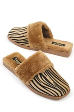 Capone Outfitters Women's Short Toe Patterned Slippers